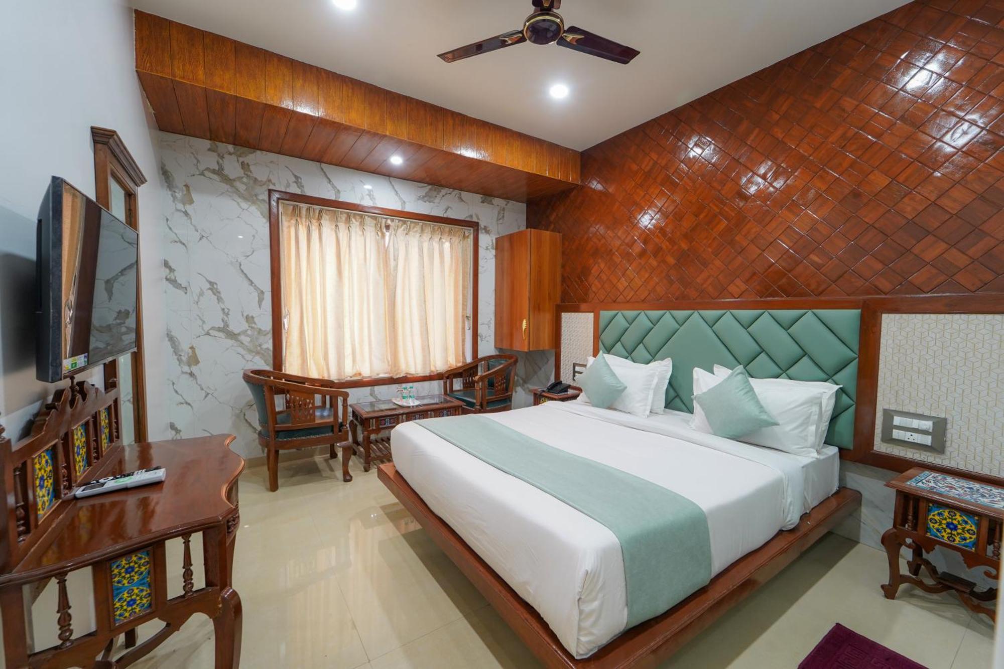 Hotel Bright Star Mahabaleshwar Exterior photo