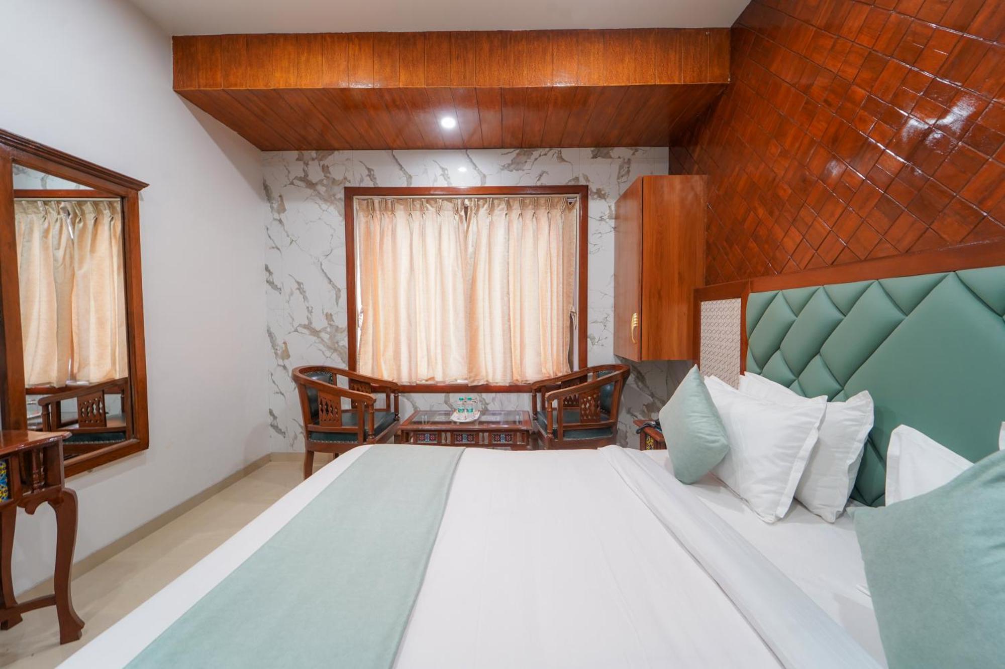 Hotel Bright Star Mahabaleshwar Exterior photo
