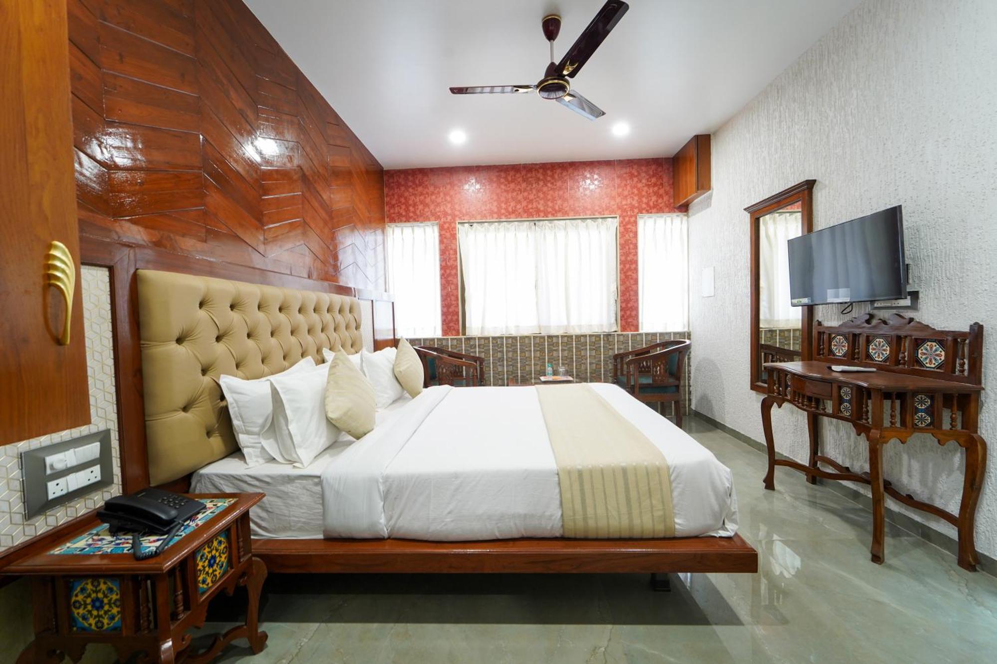 Hotel Bright Star Mahabaleshwar Exterior photo